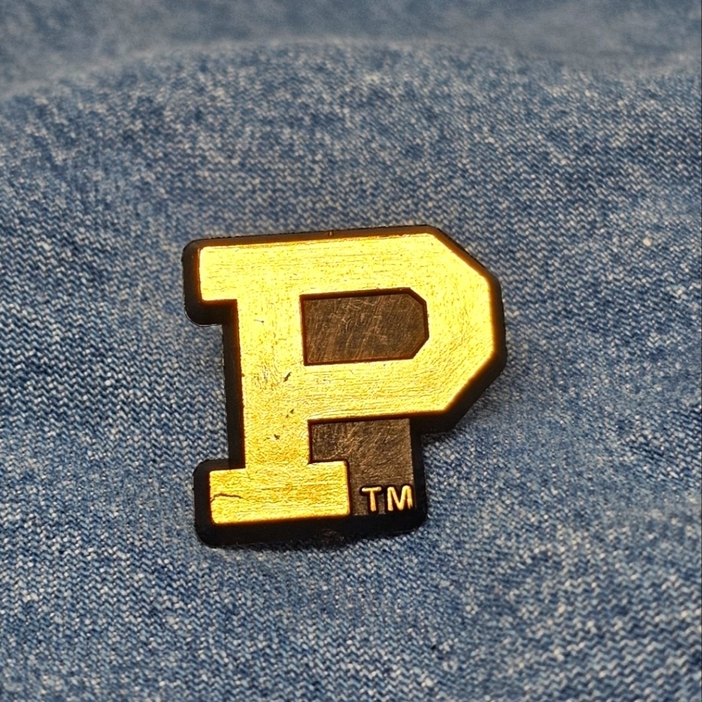 Vintage Purdue University Gold Black Letter "P" Lapel Hat Pin